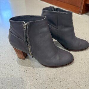 Cole Haan Womens Davenport Bootie Size 8.5 gray